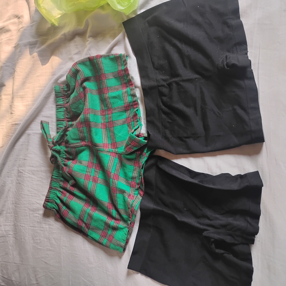 Ella Green Plaid and Black Athletic Shorts